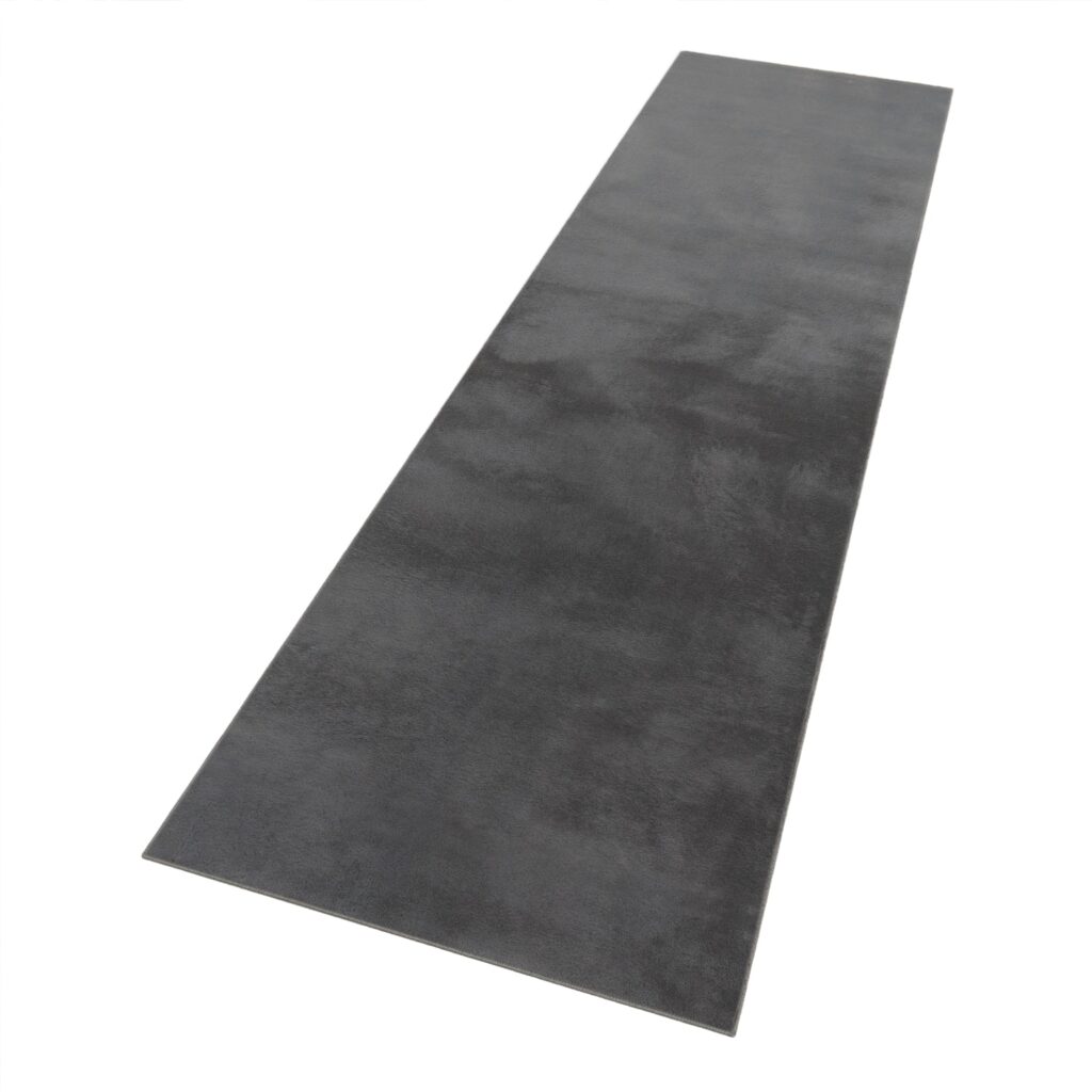 Puszysty dywan Solina antracyt 80×300 cm